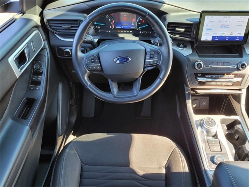 2020 Ford Explorer - $31,000
