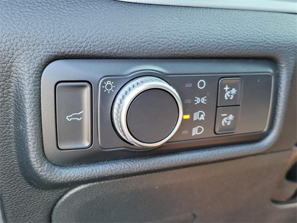 2020 Ford Explorer - $31,000