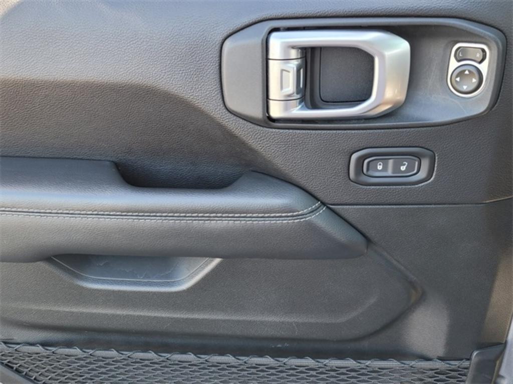 2019 Jeep Wrangler - $36,500