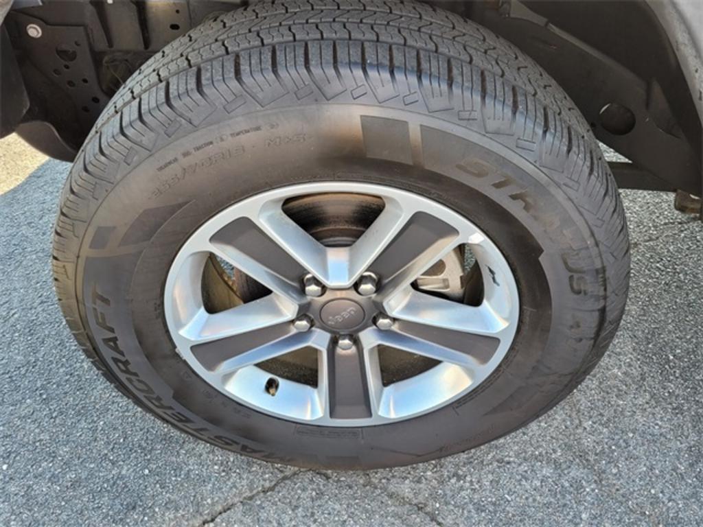 2019 Jeep Wrangler - $36,500