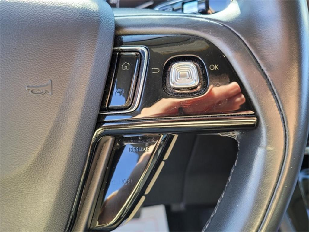 2020 Lincoln Corsair - $32,000