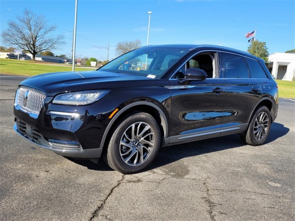 2020 Lincoln Corsair - $32,000