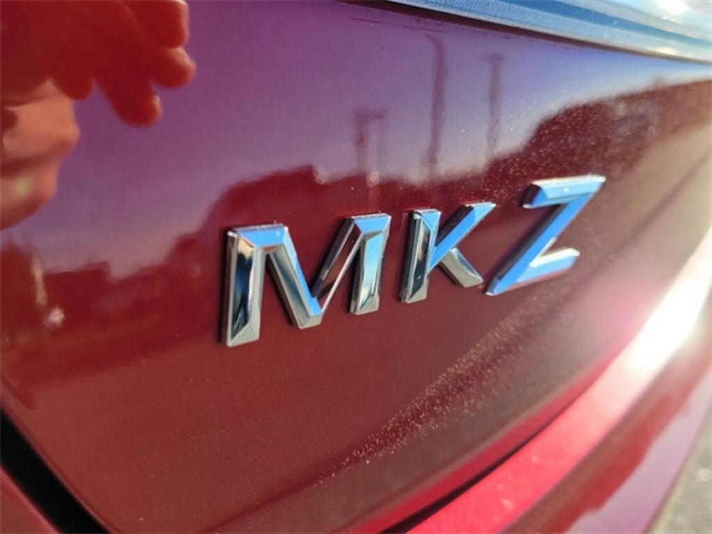 2020 Lincoln MKZ - $30,000