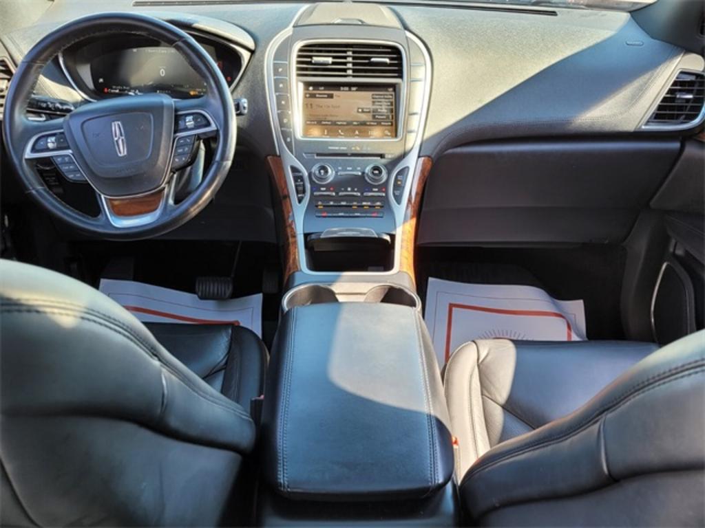 2019 Lincoln Nautilus - $31,000