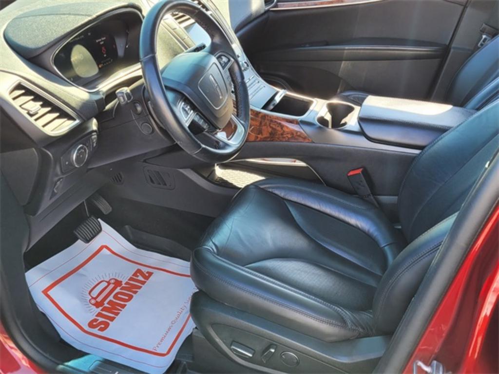 2019 Lincoln Nautilus - $31,000