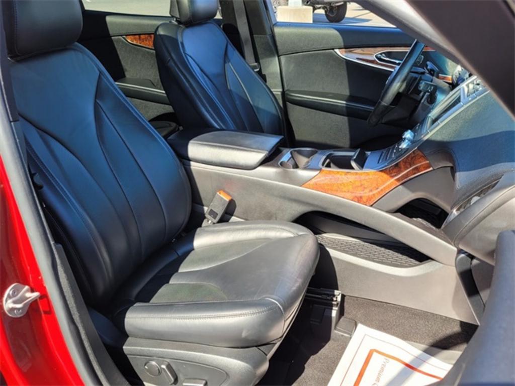 2019 Lincoln Nautilus - $31,000