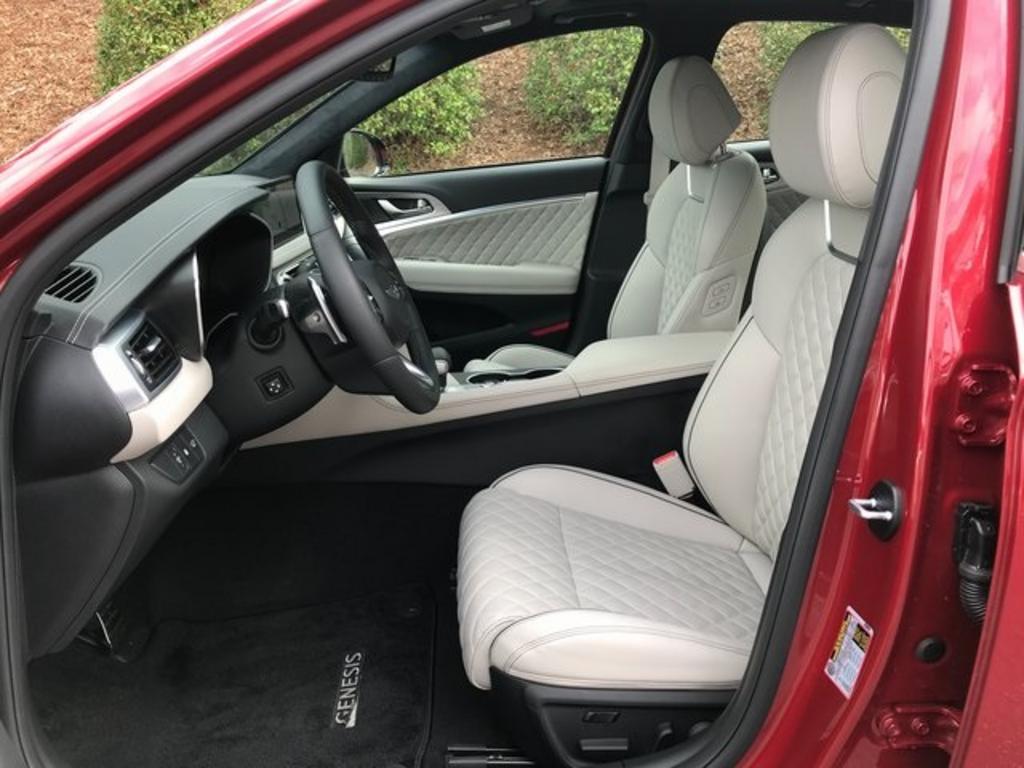 2023 Genesis G70 - $48,500