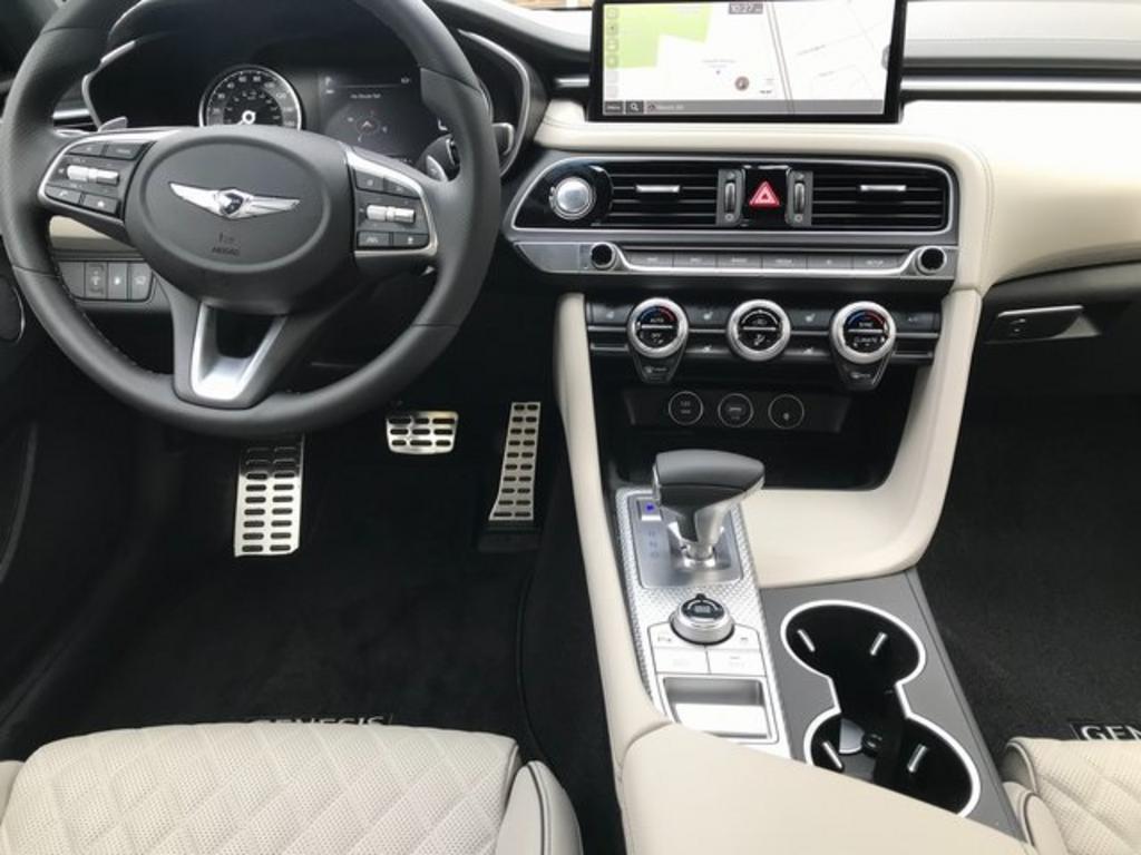 2023 Genesis G70 - $48,500