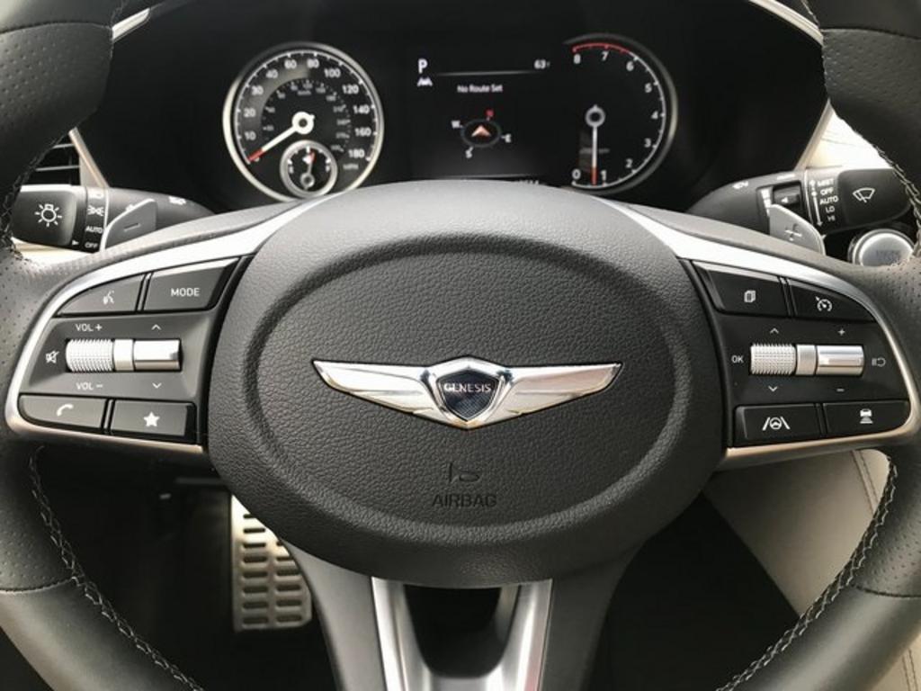 2023 Genesis G70 - $48,500