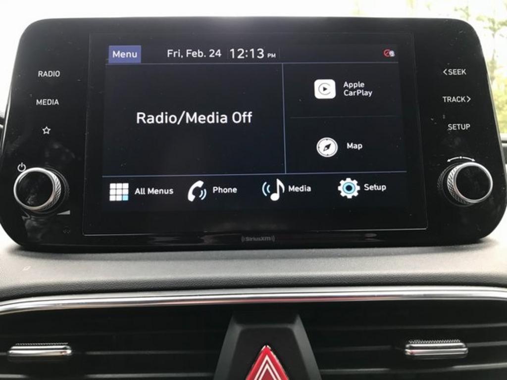 2022 Hyundai Santa Fe - $28,500