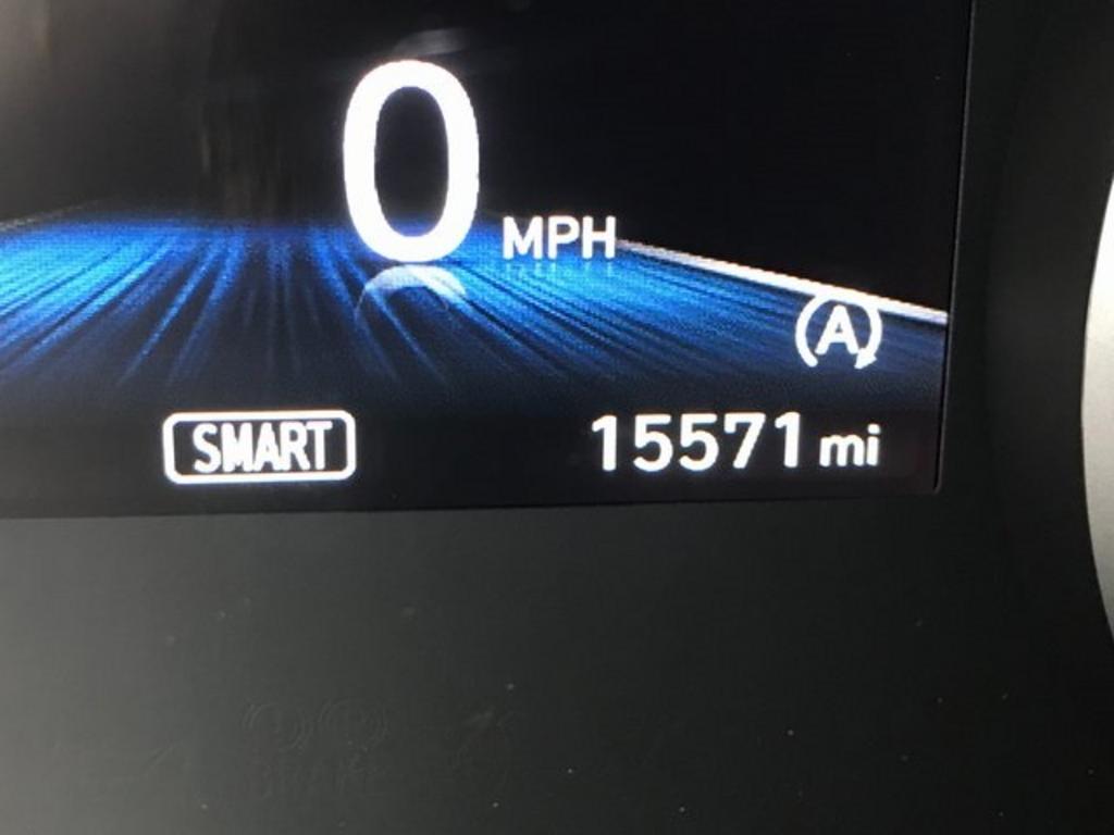 2022 Hyundai Santa Fe - $28,500