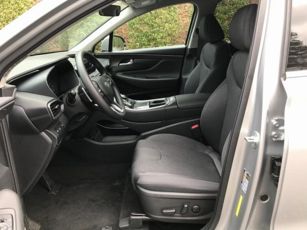 2022 Hyundai Santa Fe - $28,500