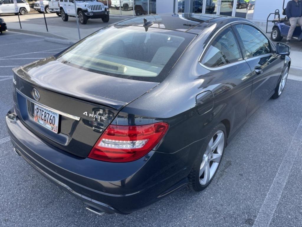 2014 Mercedes-Benz C-Class - $17,000