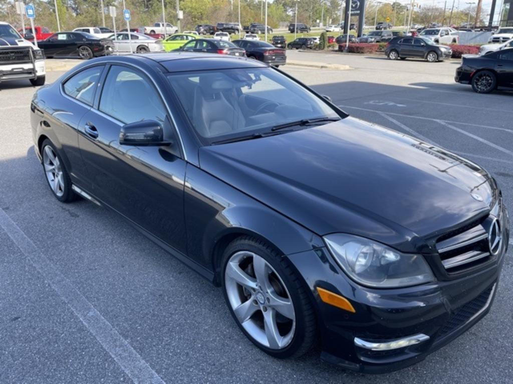 2014 Mercedes-Benz C-Class - $17,000