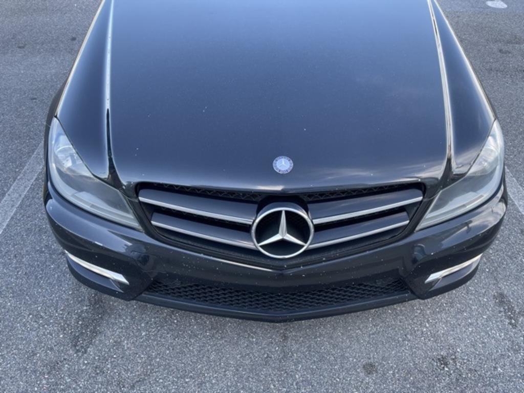 2014 Mercedes-Benz C-Class - $17,000
