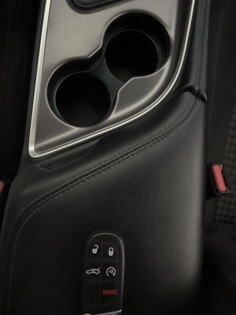 2021 Dodge Challenger - $30,500