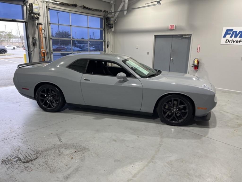 2021 Dodge Challenger - $30,500
