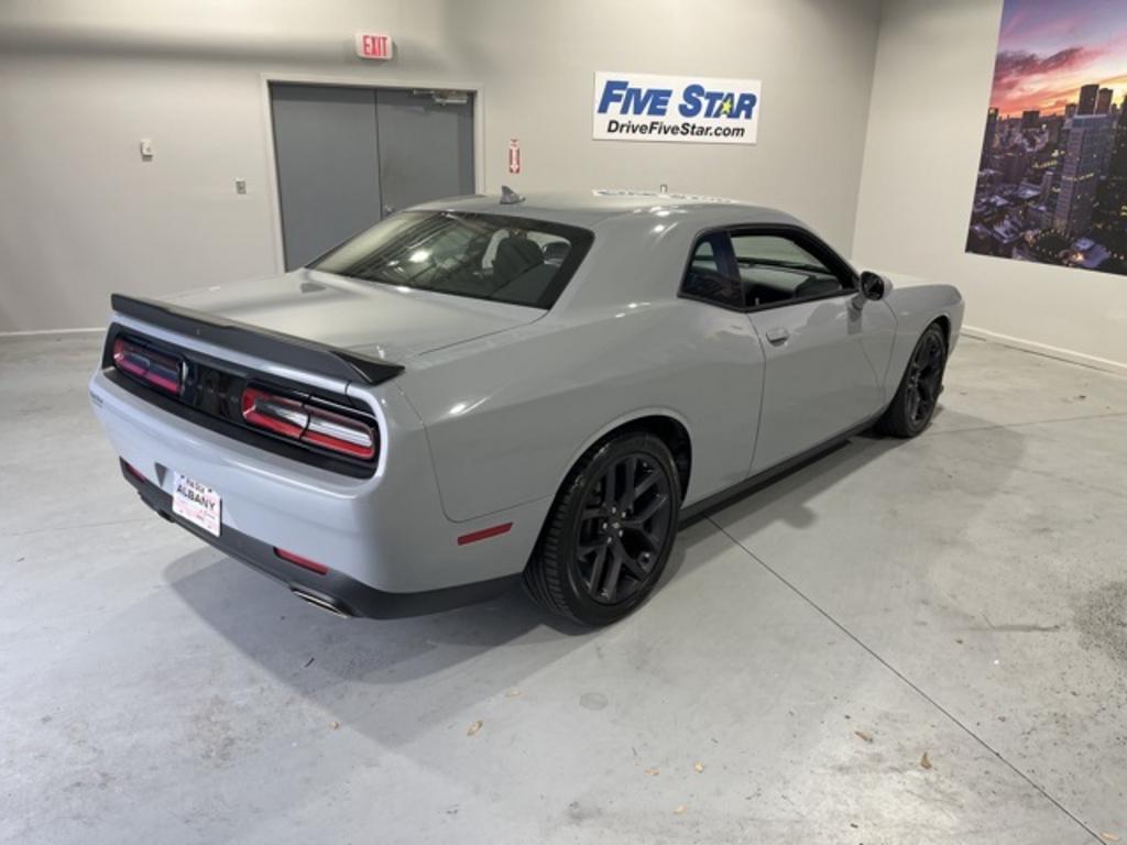 2021 Dodge Challenger - $30,500