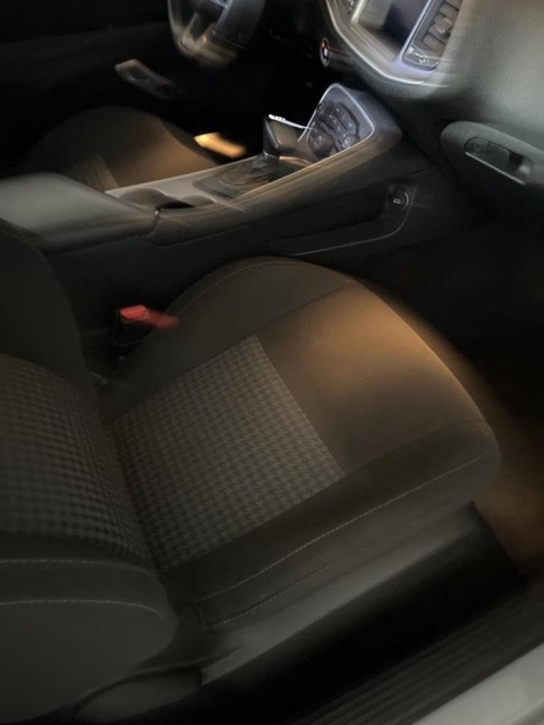 2021 Dodge Challenger - $30,500