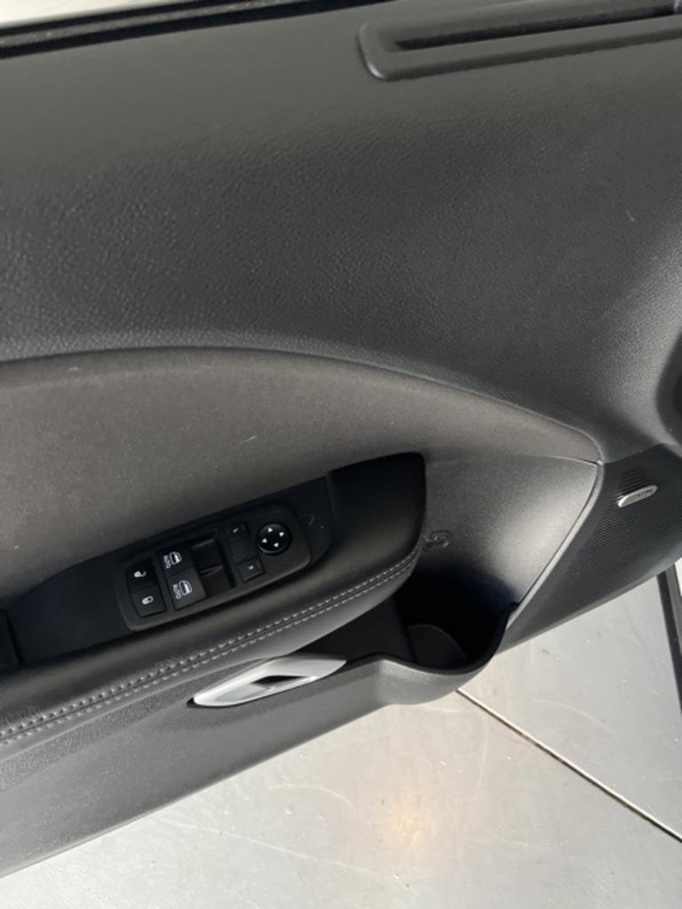 2021 Dodge Challenger - $30,500