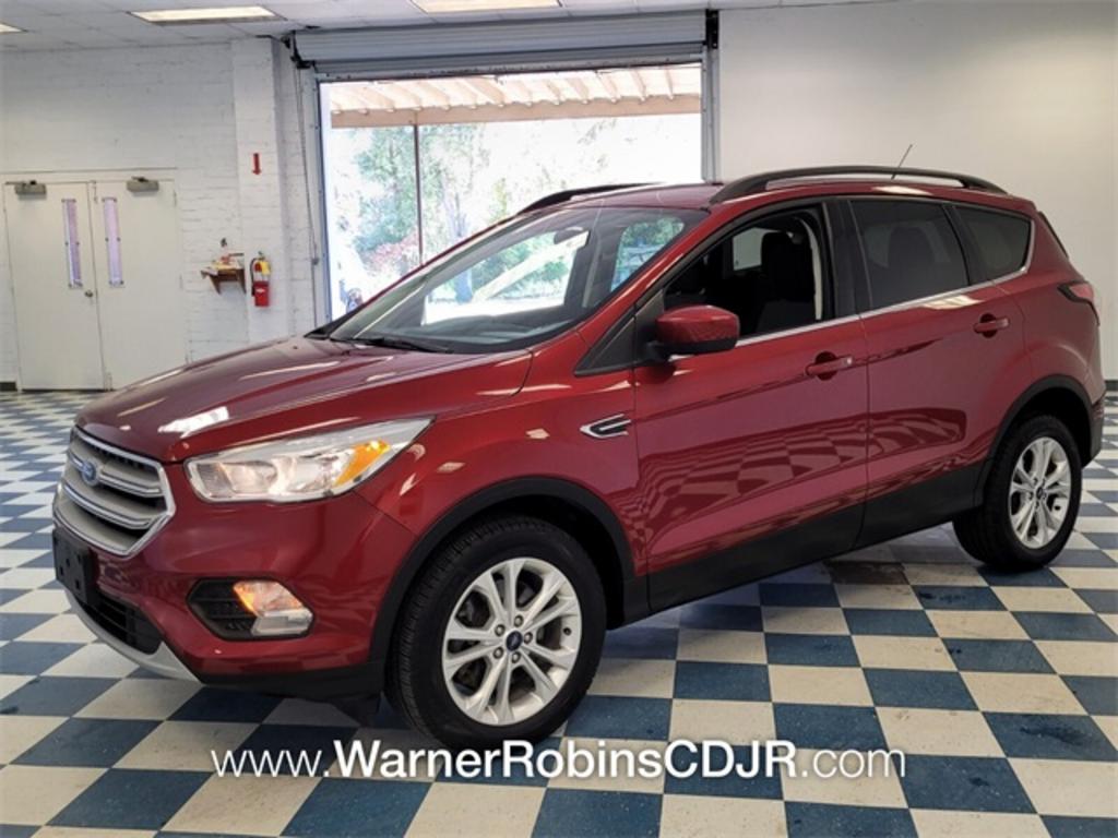 2018 Ford Escape - $17,500