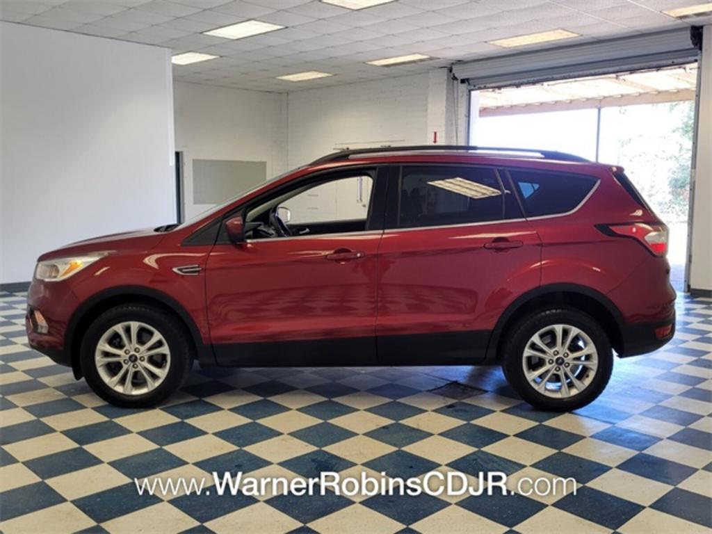 2018 Ford Escape - $17,500