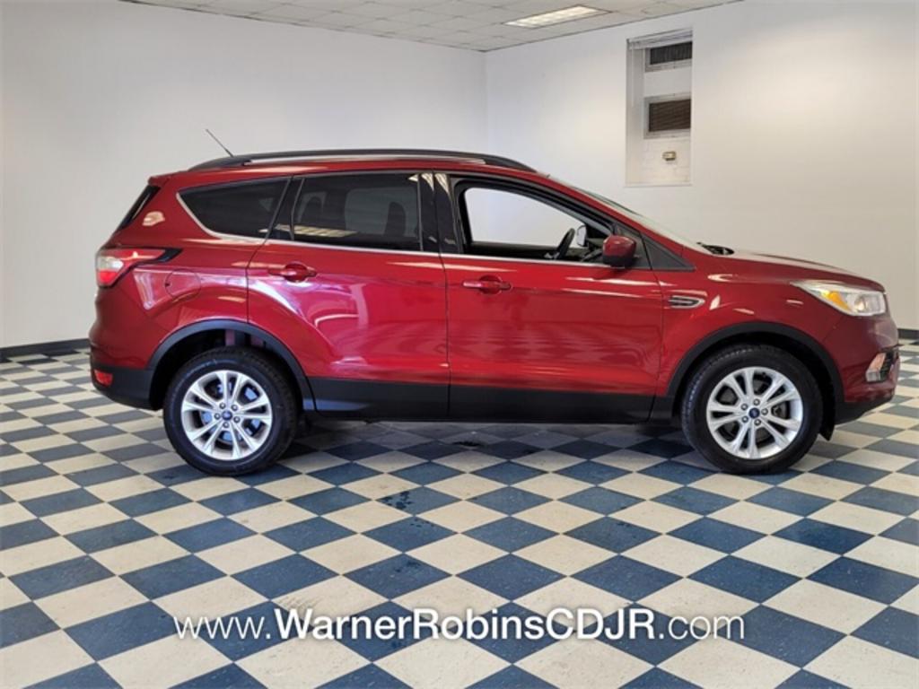 2018 Ford Escape - $17,500