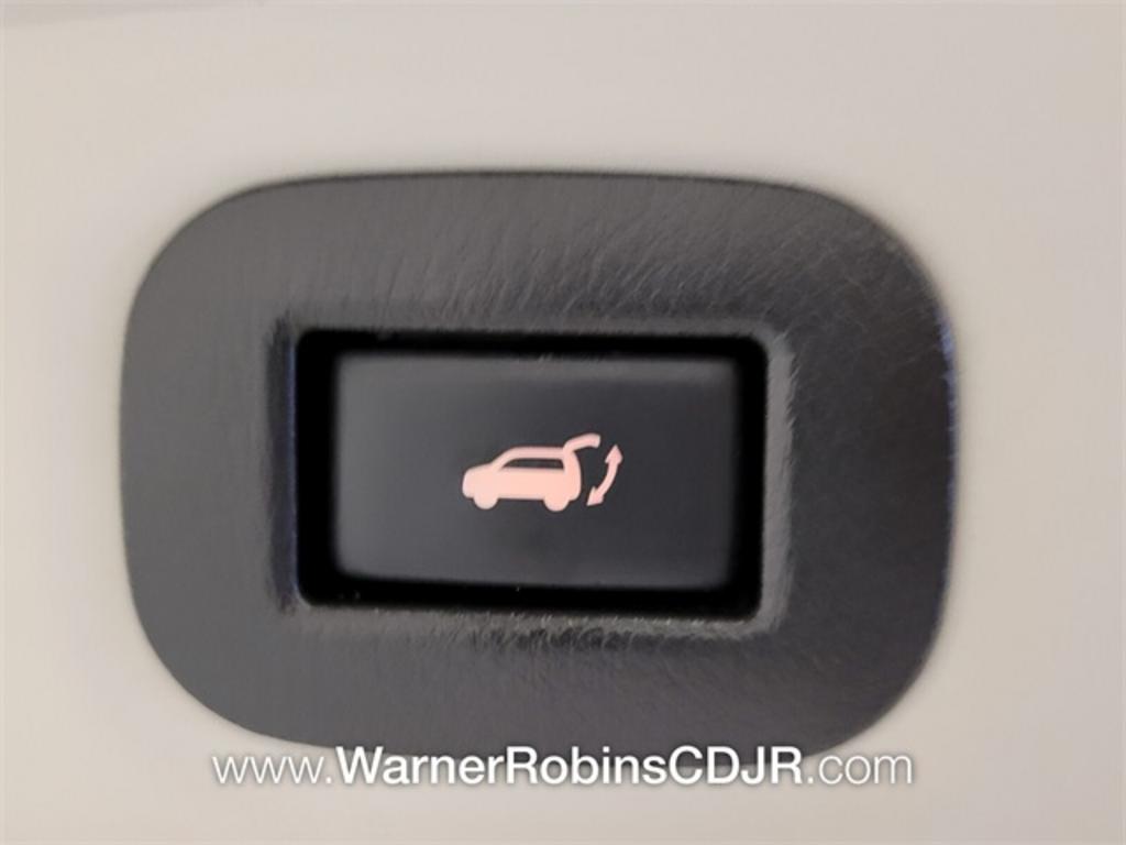 2018 Nissan Rogue - $21,500