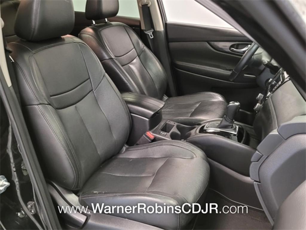 2018 Nissan Rogue - $21,500