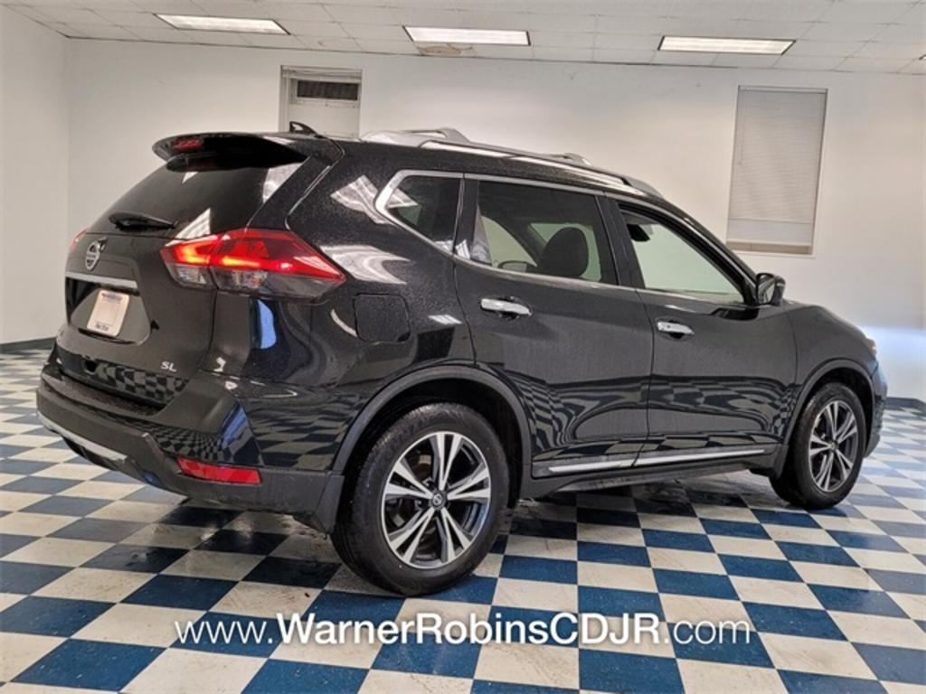 2018 Nissan Rogue - $21,500