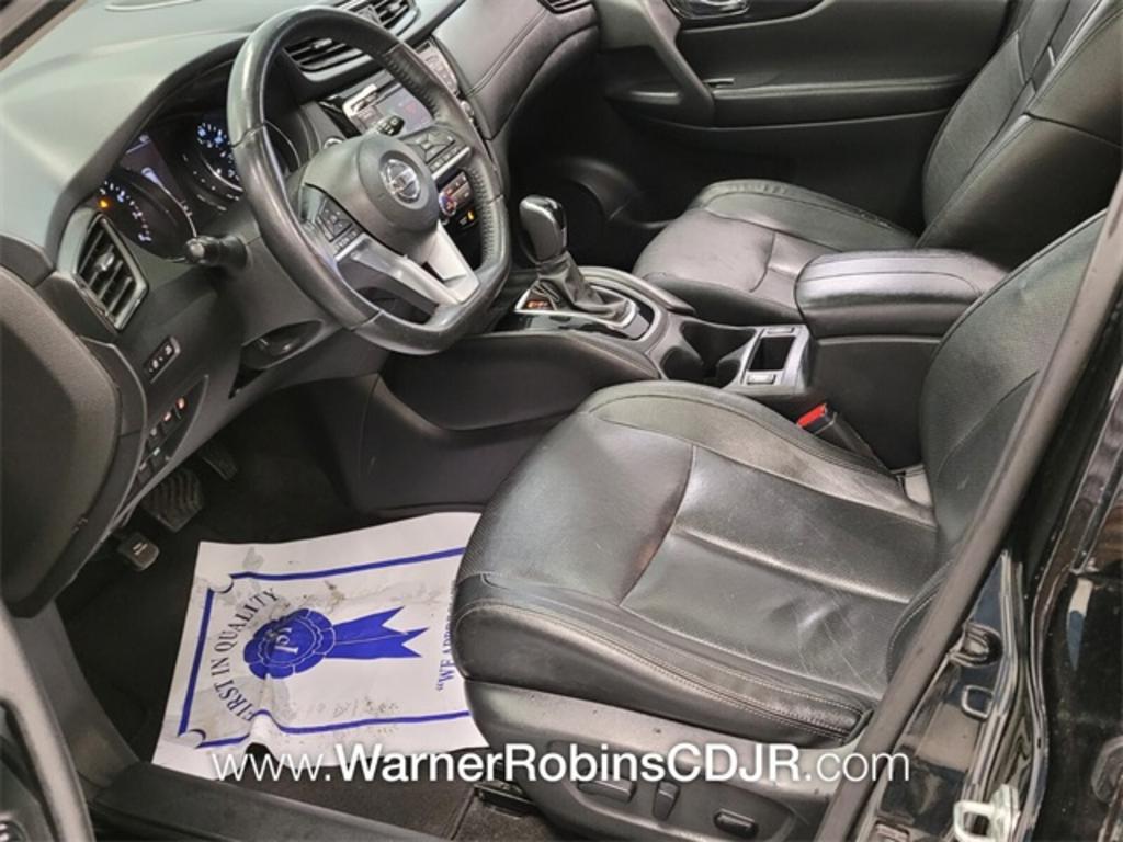 2018 Nissan Rogue - $21,500