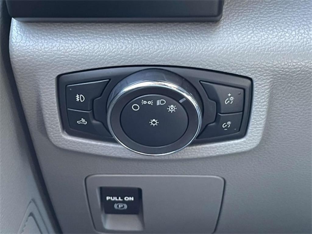 2020 Ford F-150 - $38,500