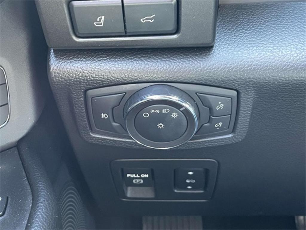 2021 Ford Expedition - $54,500