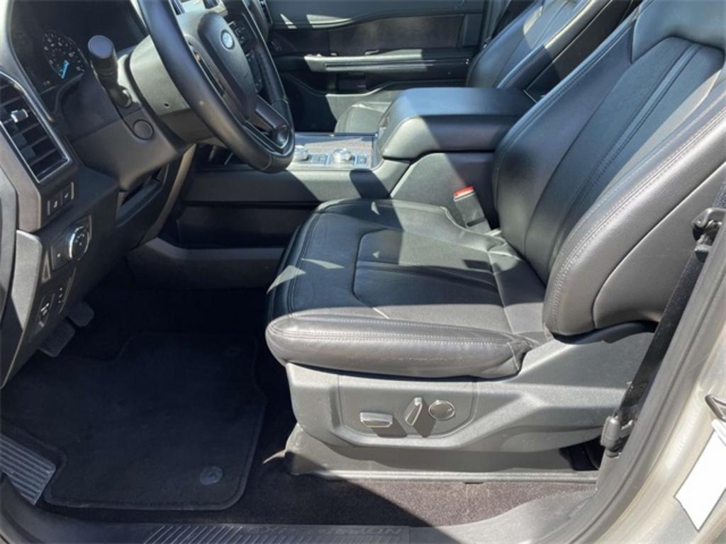 2021 Ford Expedition - $54,500