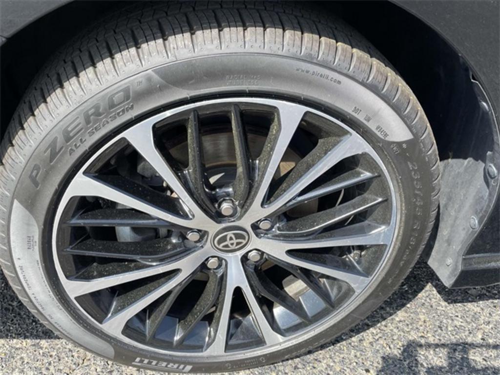 2020 Toyota Camry - $22,500