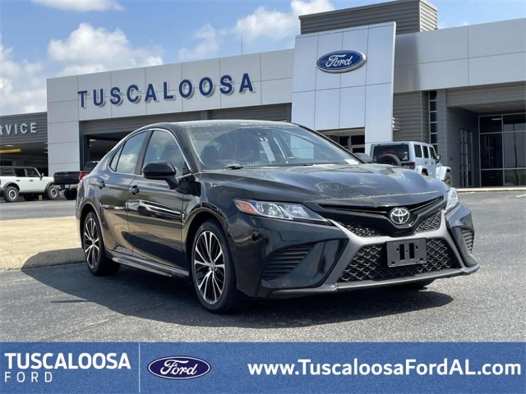 2020 Toyota Camry - $22,500