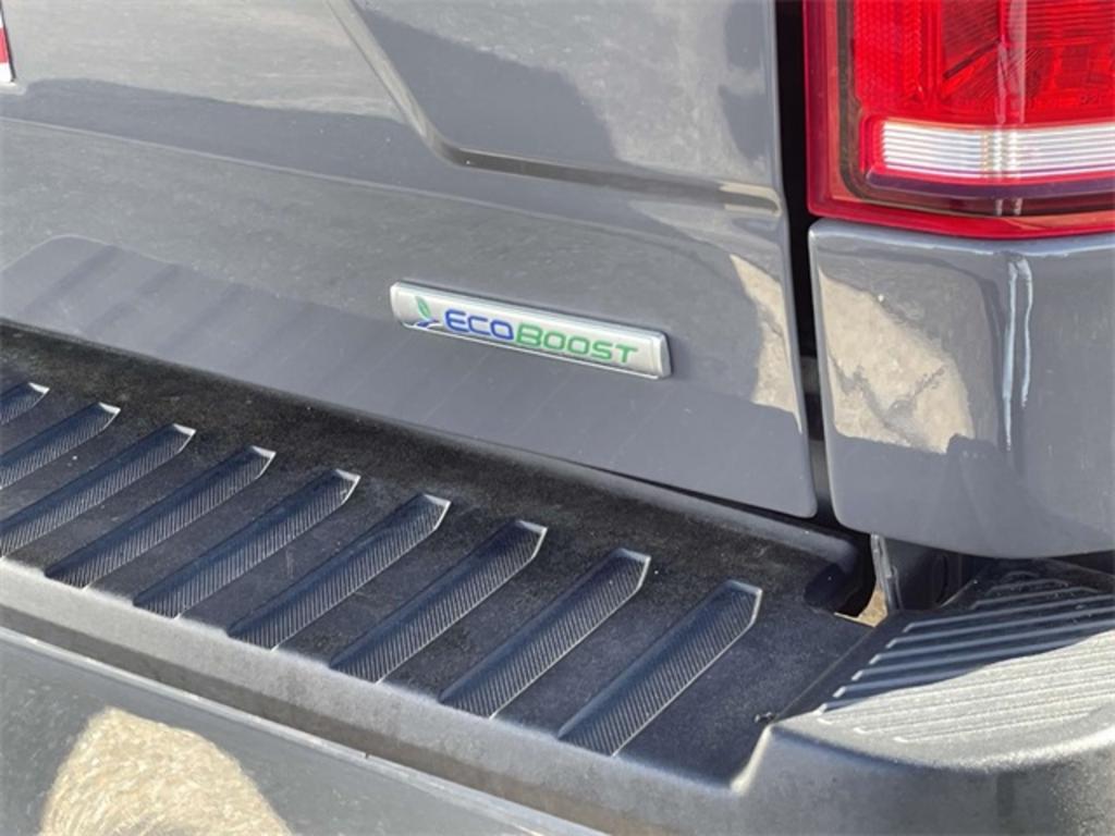 2020 Ford F-150 - $41,000