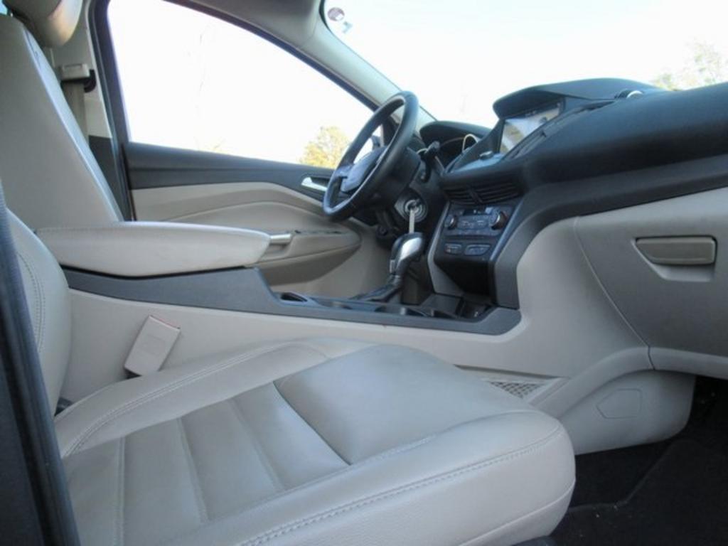 2018 Ford Escape - $19,000