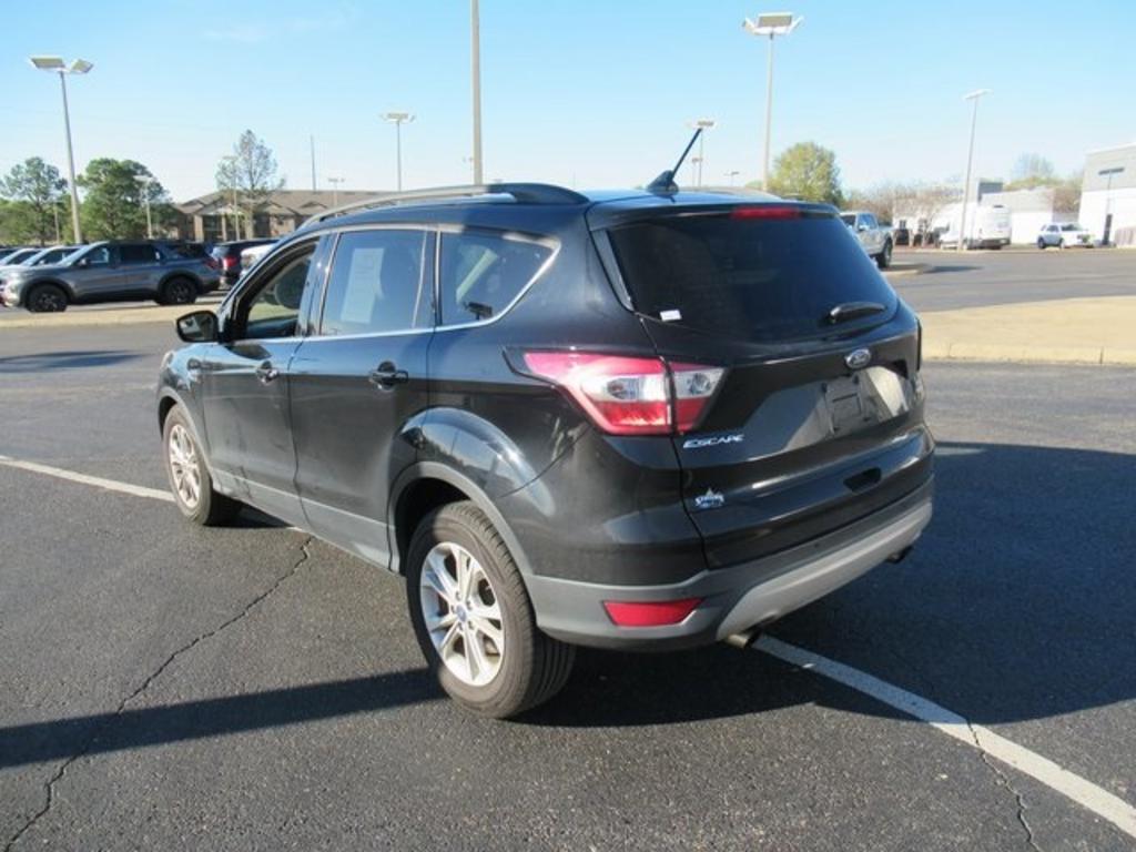 2018 Ford Escape - $19,000