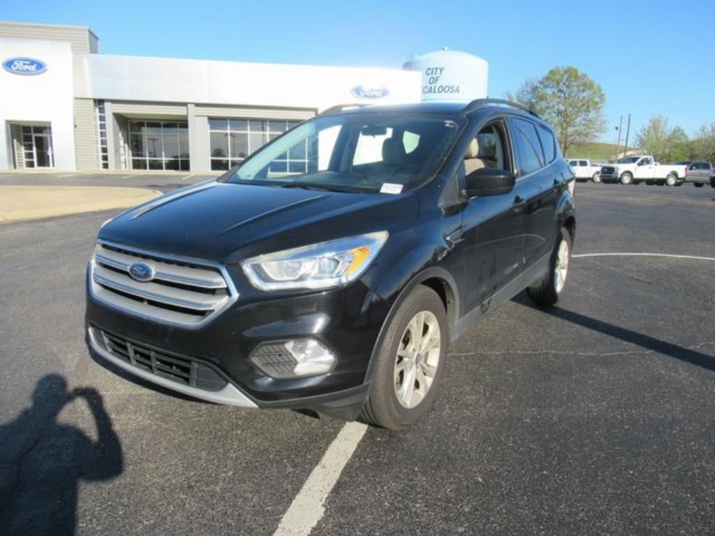 2018 Ford Escape - $19,000