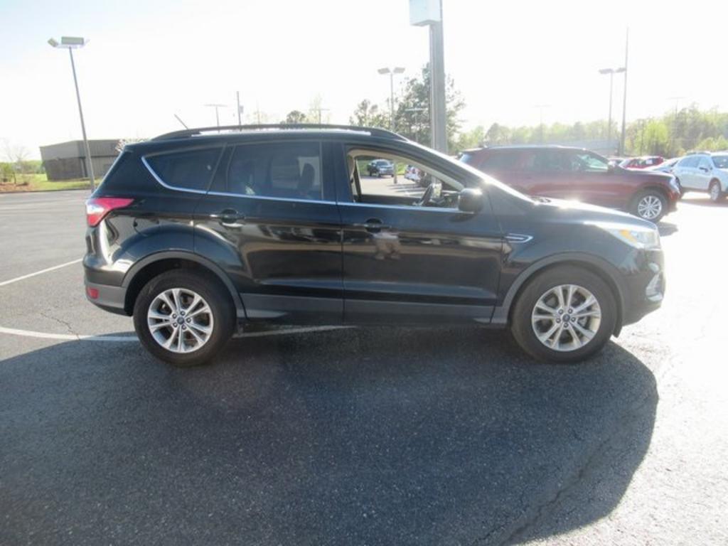 2018 Ford Escape - $19,000