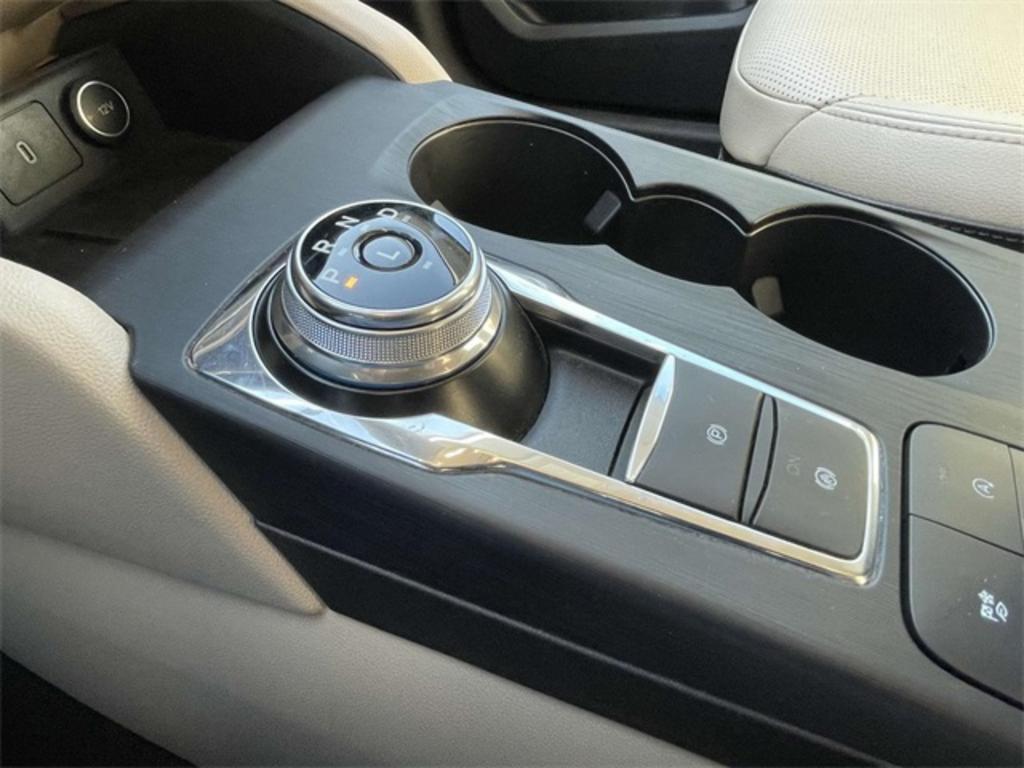 2020 Ford Escape - $26,500