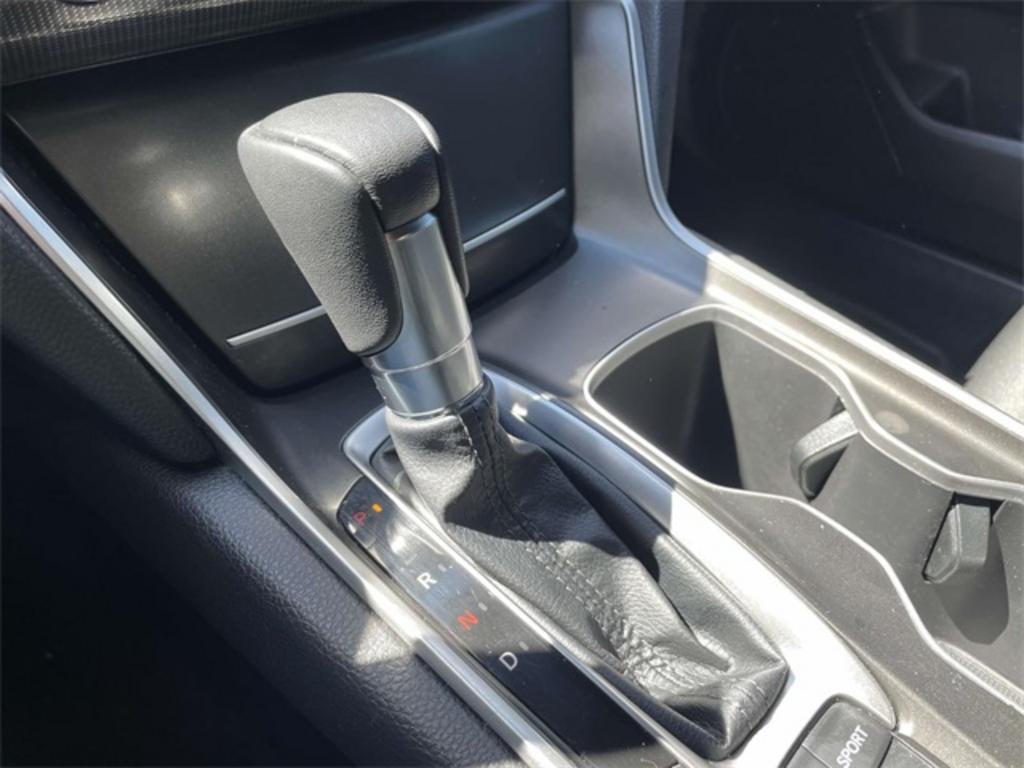 2021 Honda Accord - $29,000