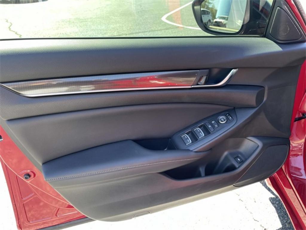 2021 Honda Accord - $29,000