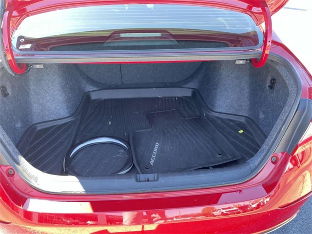 2021 Honda Accord - $29,000