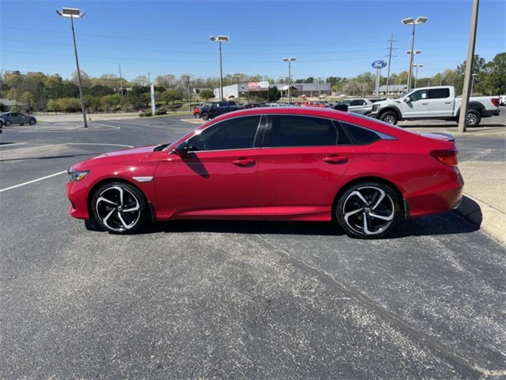 2021 Honda Accord - $29,000