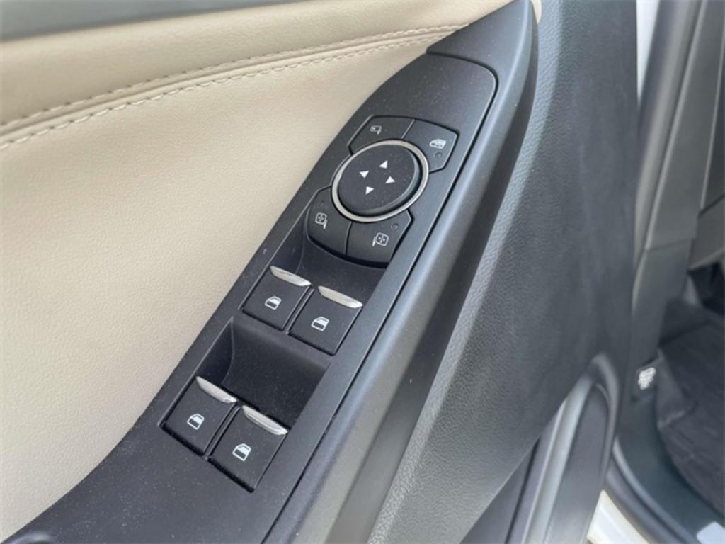 2020 Ford Explorer - $40,000