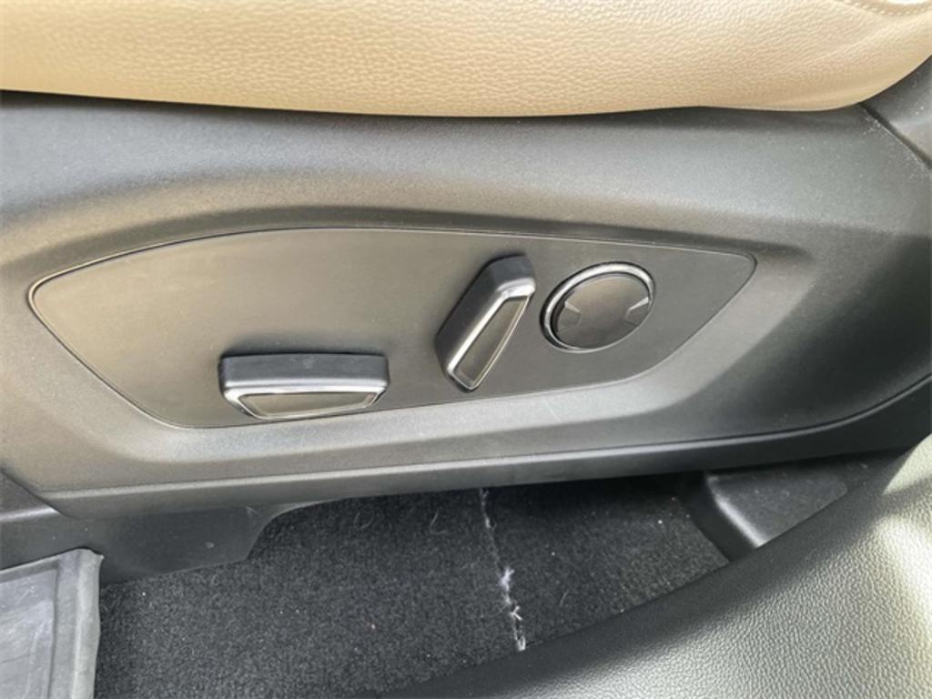 2020 Ford Explorer - $40,000