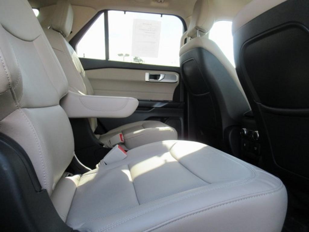 2020 Ford Explorer - $39,000