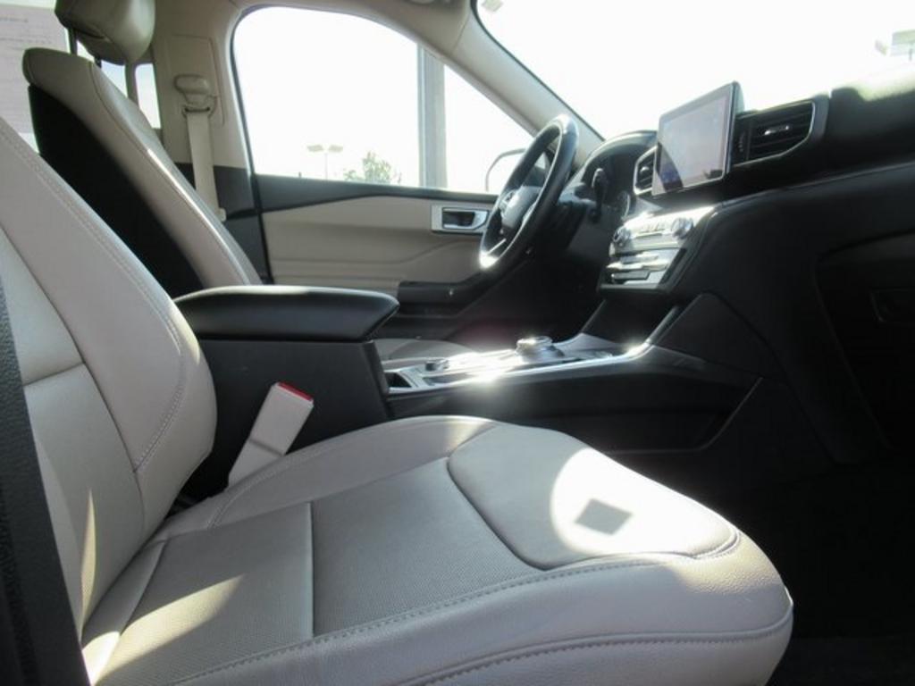 2020 Ford Explorer - $39,000